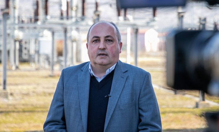 ac0239369a9f7bffa6ab3e8391443ad3 XL