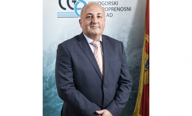 52568c24e240b502dc9c33c846cdefde XL