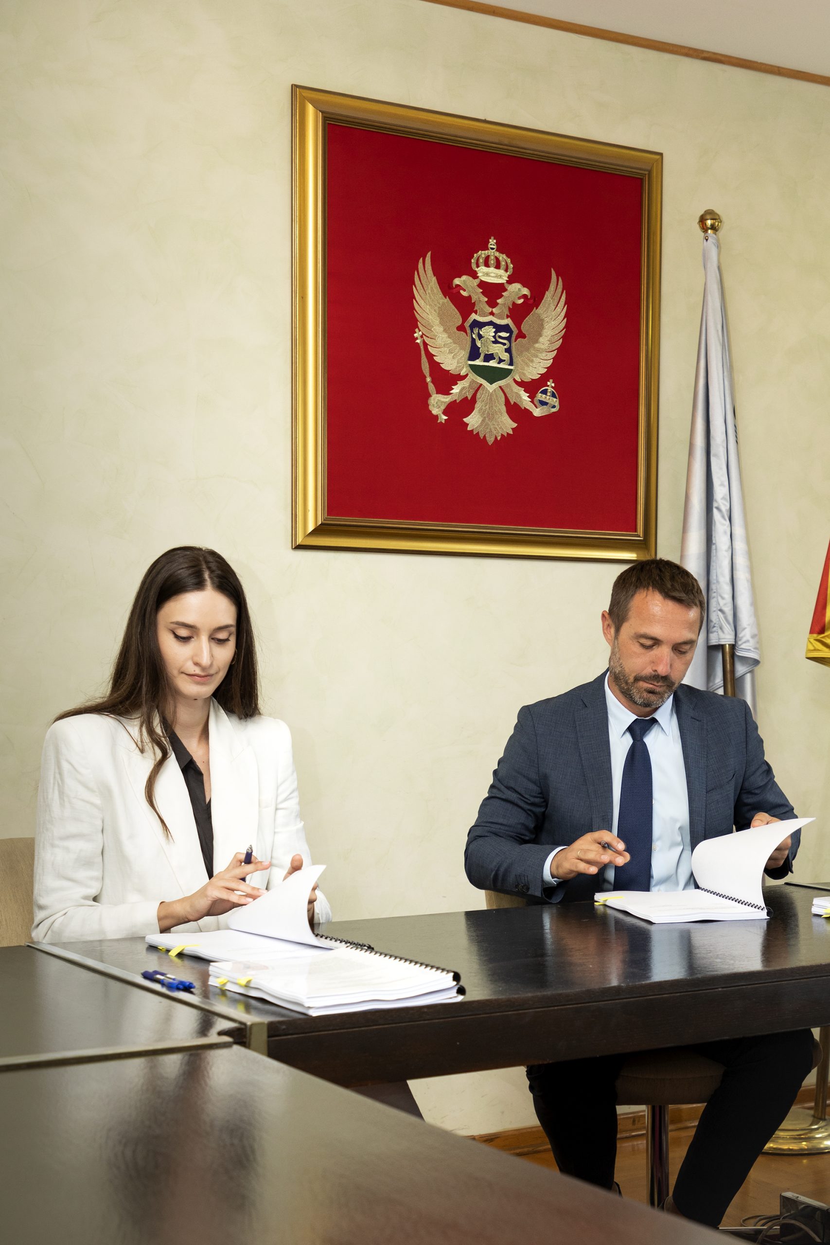 POTPISAN DRUGI UGOVOR O PRIKLJUČENJU SOLARNE ELEKTRANE NA PRENOSNI SISTEM, VRIJEDNOSTI 350 MILIONA EURA