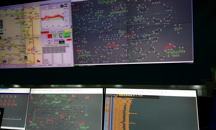 fe9f389134b872478c99a836d55de88e XL