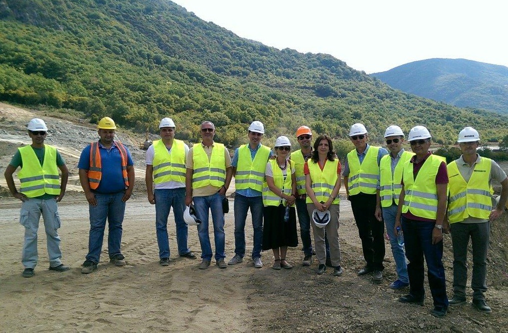 ZADOVOLJNI URAĐENIM