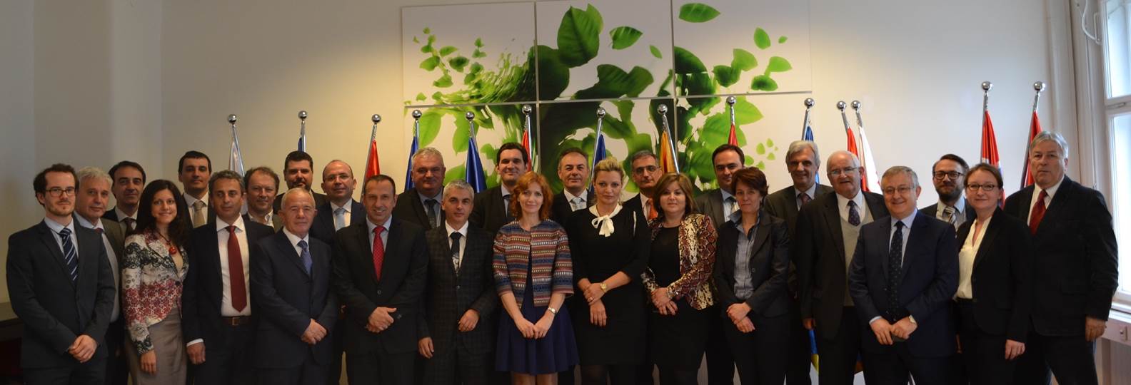 POTPISAN MEMORANDUM O FORMIRANJU I SPAJANJU BERZI ELEKTRIČNE ENERGIJE